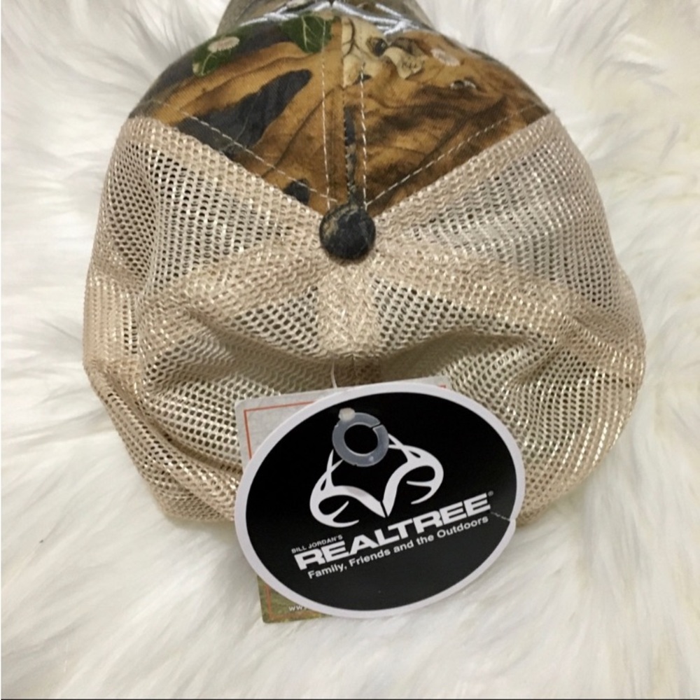 NWT Realtree Men’s Adjustable Camouflage Hat for Hunting Fishing Outdoors - Picture 7 of 8
